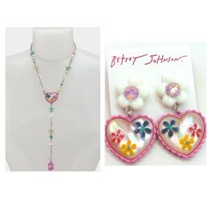 BETSEY JOHNSON Easter Hop To It 1960s Retro Print Heart Y Necklace Earrings NWT